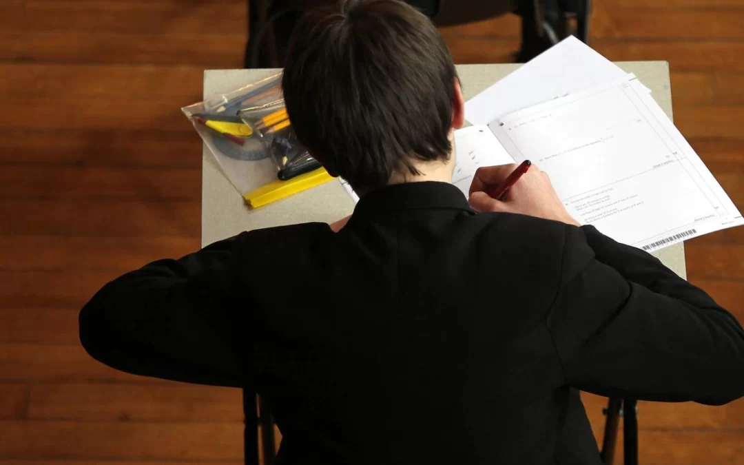 Apprenticeships option for school leavers